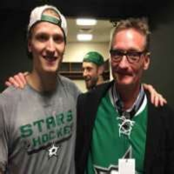 John Klingberg Height, Weight, Net Worth, Age, Birthday, Wikipedia, Who, Instagram, Biography