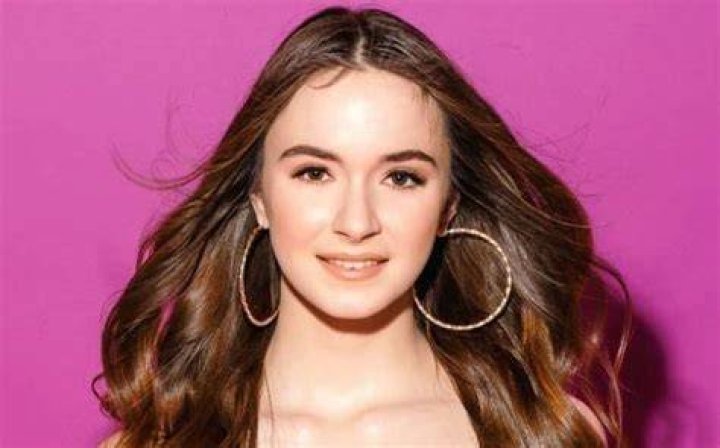 Taylor Moore Height, Weight, Net Worth, Age, Birthday, Wikipedia, Who, Nationality, Biography